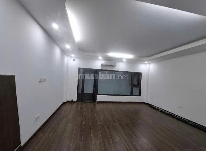Bán nhà phố Minh Khai DT 85 m2 x 7 tầng thang máy x VP - CTy