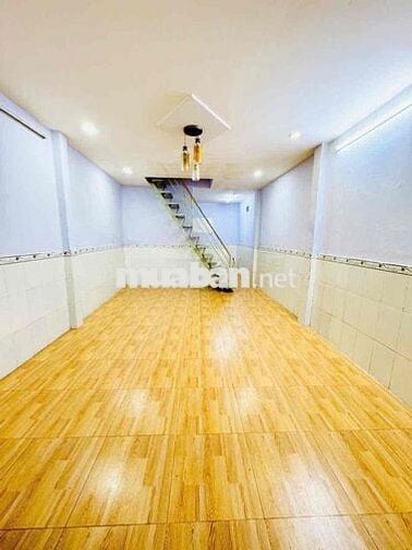 Cho thuê nhà mặt tiền đường 1 linh trung, thủ đức