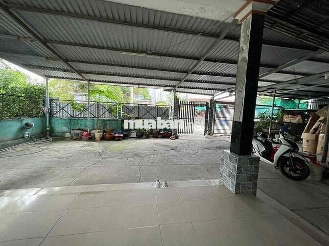NHÀ XE TẢI ĐẬU CỬA TÂN HIỆP HÓC MÔN-211M2 FULL THỔ-SÁT LÊ LỢI- 4,1 TỶ