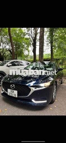 Mazda 3 2022 1.5L Luxury - 10000 km