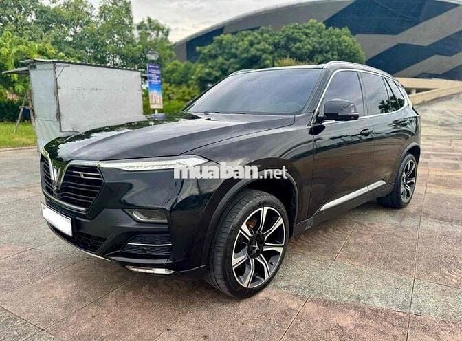 VinFast Lux SA2.0 2019 Premium 2.0 AT - 78000 km