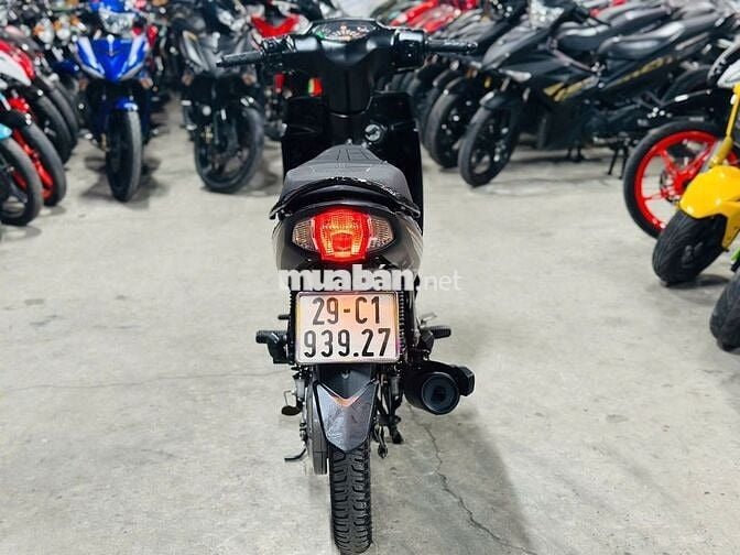 XE MÁYTHANH TÙNG_SIRIUS FI ĐEN NHÁM ĐỘ BIỂN 29
