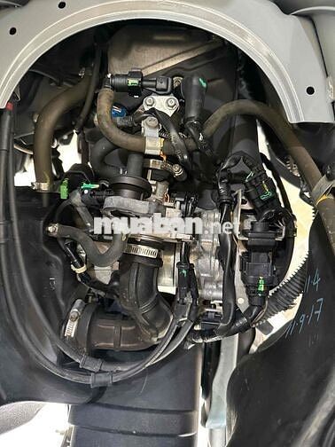 Vespa chính chủ đk 2017 iget abs bs tới dễ nhìn ạ