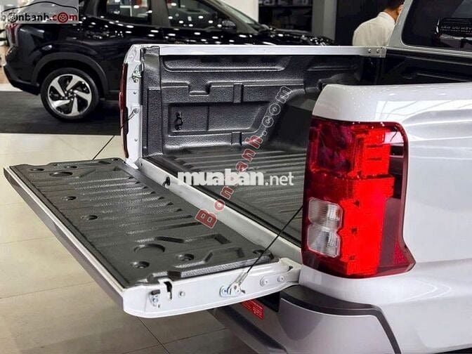 Mitsubishi Triton 2025