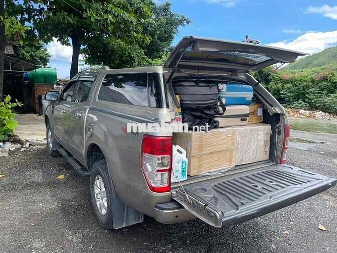Ford Ranger 2015 XLS 2.2 4x2 AT - xe đẹp chất zin