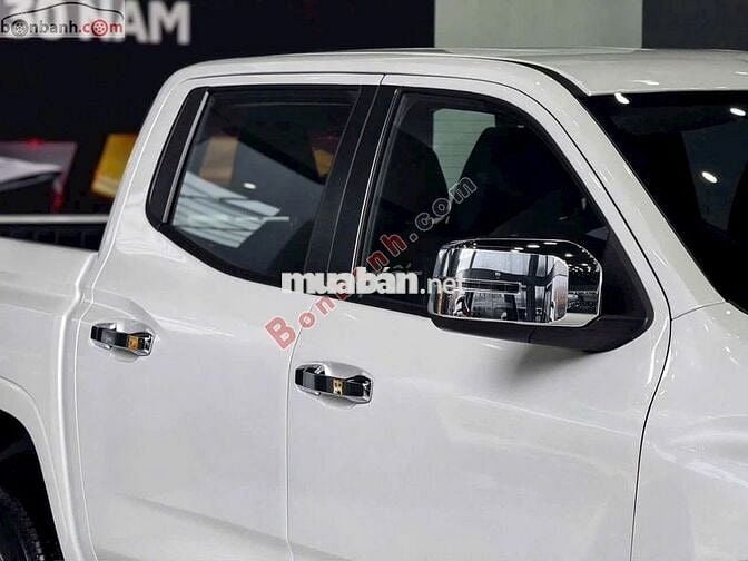 Mitsubishi Triton 2025