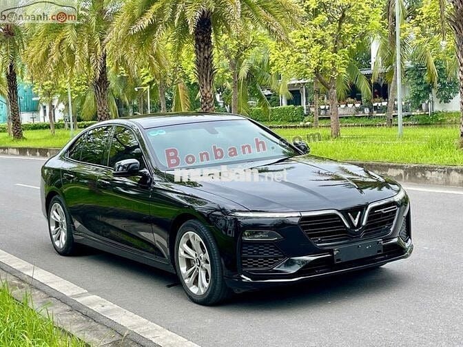 Lux A Base Đen 2021