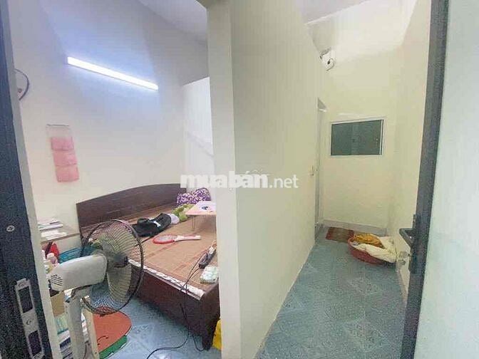 Cần bán 51m2 3T, 2N ngõ thông gần đường Lê Lợi, Hà Đông