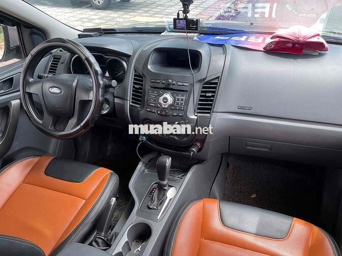 Ford Ranger 2015 XLS 2.2 4x2 AT - xe đẹp chất zin
