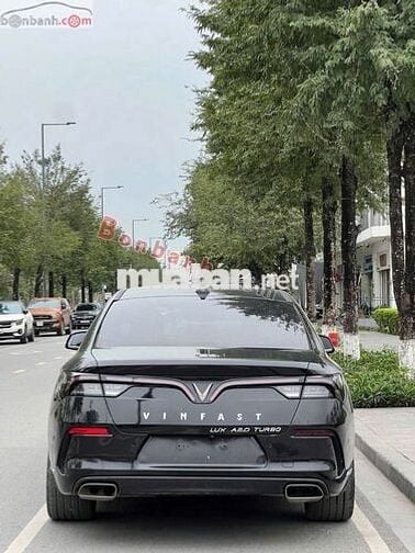VinFast Lux A 2.0 Premium 2.0 AT 2020