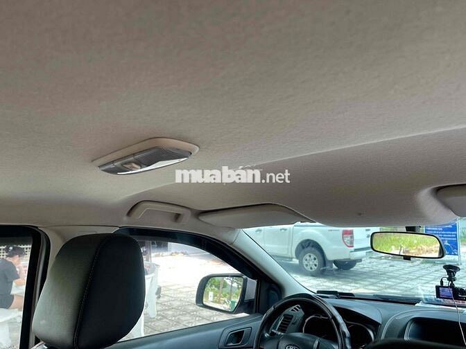 Ford Ranger 2015 XLS 2.2 4x2 AT - xe đẹp chất zin