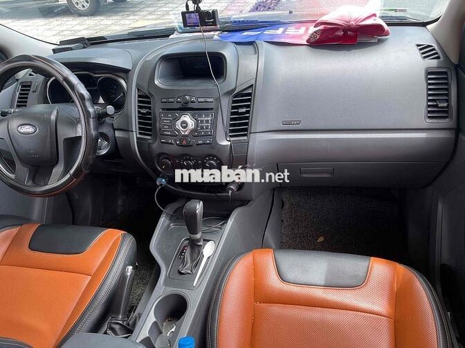 Ford Ranger 2015 XLS 2.2 4x2 AT - xe đẹp chất zin