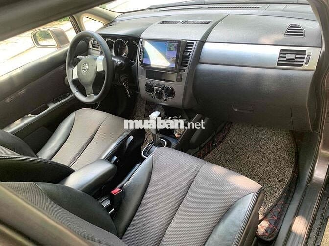 Nissan Tiida 1.6 AT 2009