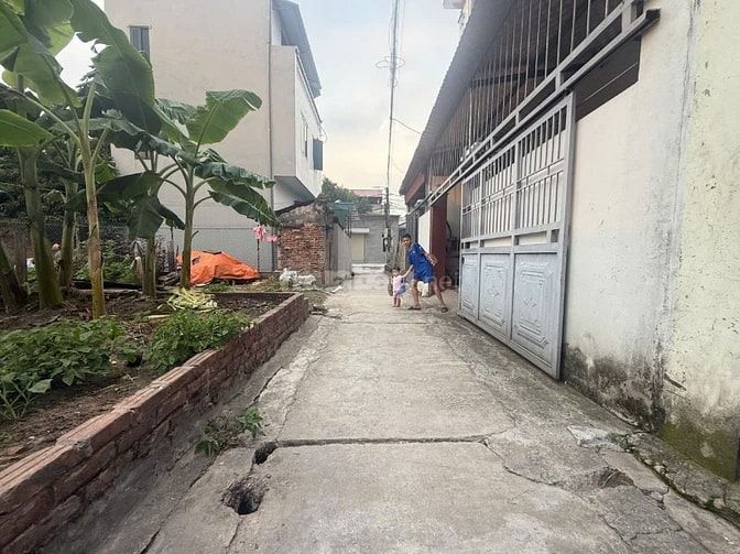 CC CẦN TIỀN VÁN GẤP CHỈ VỚI 3 TỶ XE Ô TÔ VÁO ĐẤT