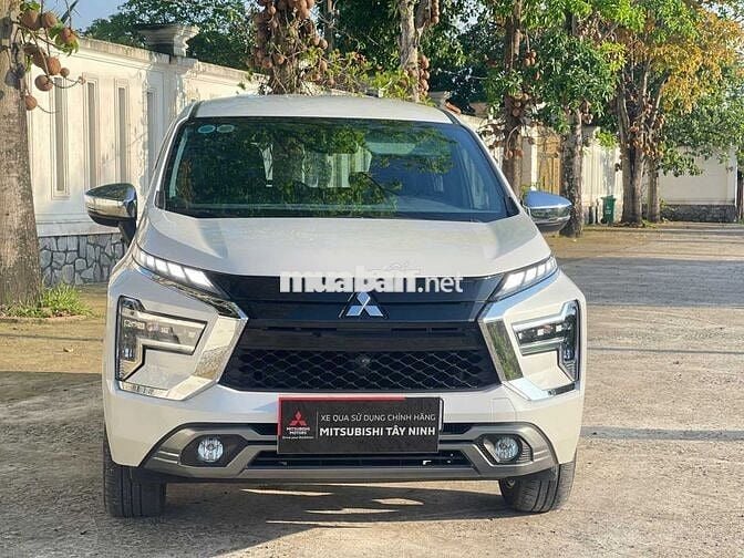 Mitsubishi Xpander Premium Trắng 2024