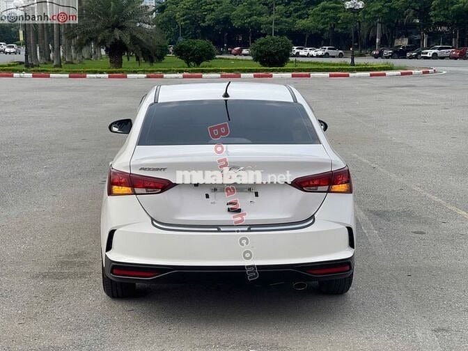 Xe Hyundai Accent 1.4 MT Tiêu Chuẩn 2022