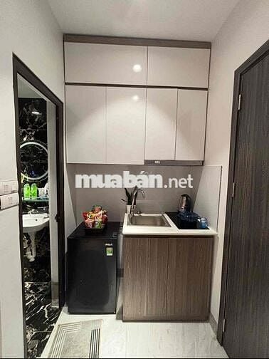 Căn hộ full đồ đẹp Lê Ngọc Hân, gần Hồ Gươm