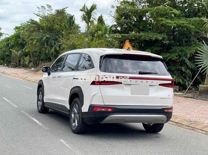 Hyundai Custin 2025 Tiêu Chuẩn 1.5T - 8800 km