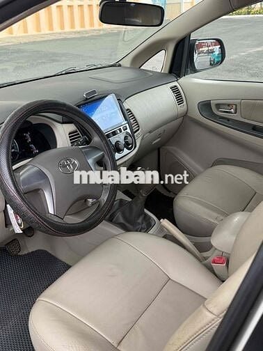 Toyota Innova 2016 2.0E - 95000 km