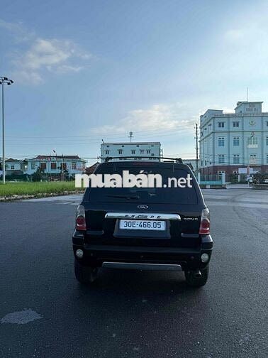 Ford Escape 2005 - 10 km