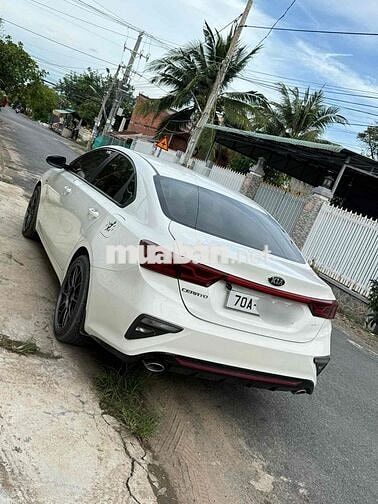Kia Cerato 2021 1.6 AT Deluxe - 60000 km