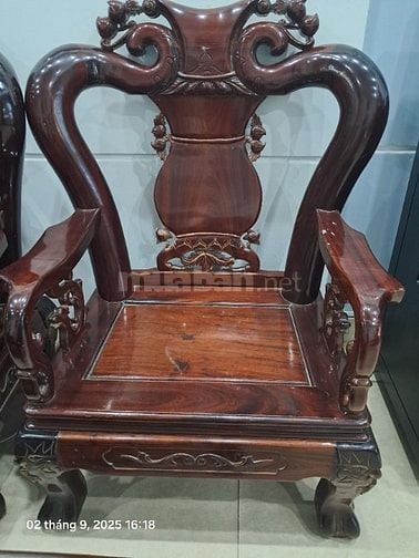 Bán bộ bàn ghế phòng khách bằng gỗ Gỏ đẹp, chất lượng. 