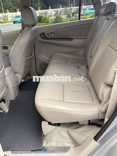 Toyota Innova 2016 2.0E - 95000 km