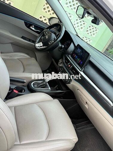 Kia Cerato 2021 1.6 AT Deluxe - 60000 km