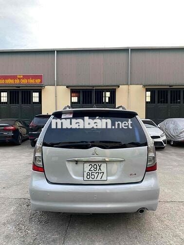 Mitsubishi Grandis 2005 2.4 AT - 200000 km