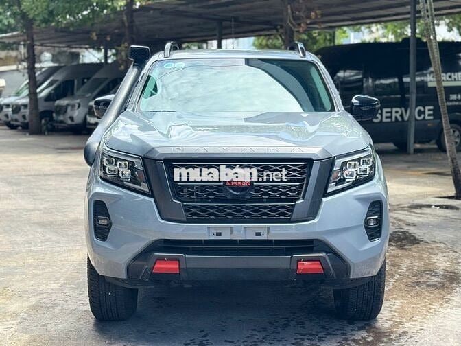 Nissan Navara 2022 Pro-4X 2.3 AT 4WD - 29000 km