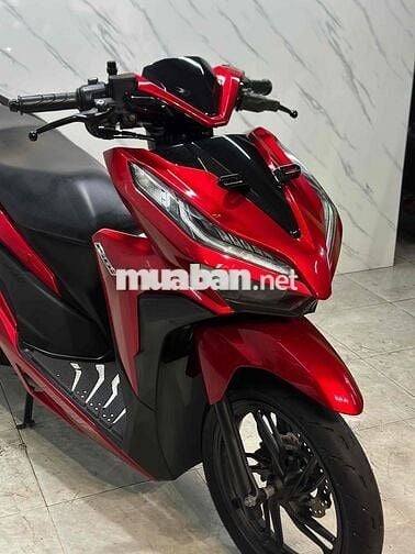 HONDA Vario 150i-ĐK 2019 màu Đỏ Candy sang trọn