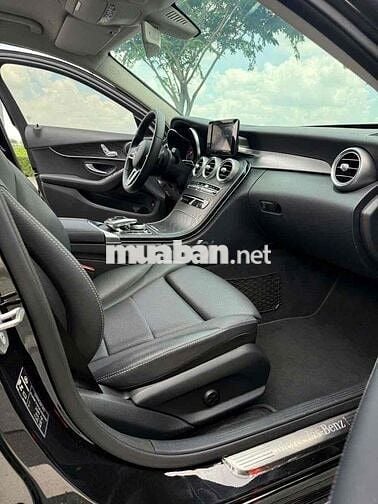 Mercedes Benz C Class 2019 C 200 - 9000 km