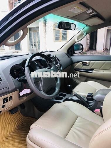 Toyota Fortuner 2013 2.7V 4x2 - 140000 km