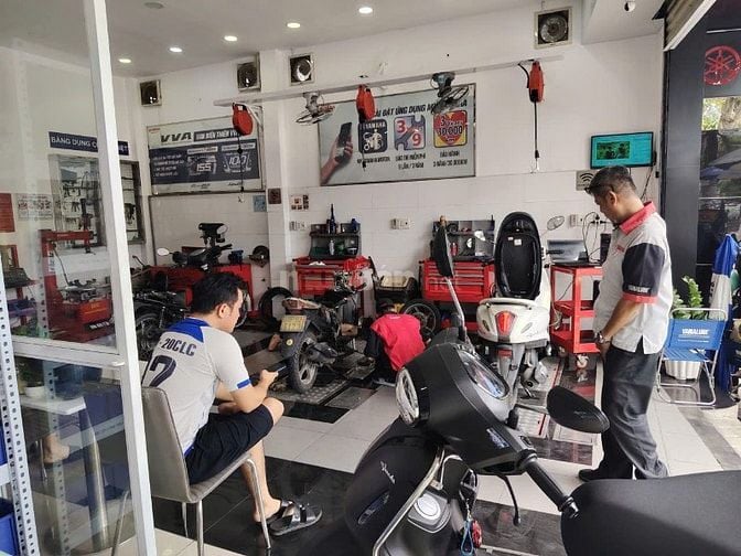 TUYỂN THU NGÂN PHỤ TÙNG XE MÁY THỦ ĐỨC