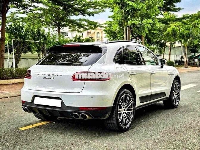 Porsche Macan S 3.0 V6 model 2015