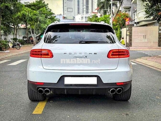 Porsche Macan S 3.0 V6 model 2015