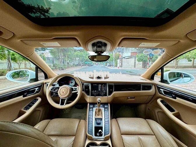 Porsche Macan S 3.0 V6 model 2015