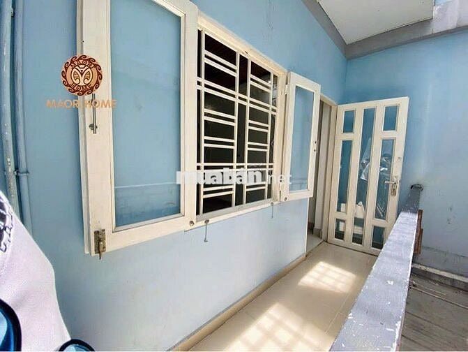 TRỐNG LẠI 1 PHÒNG BANCOL GẦN ĐẠI HỌC HUIT, ĐẠI HỌC VHU,ĐẦY ĐỦ NỘI THẤT