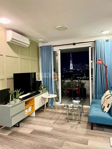 Cho thuê căn hộ đẹp view sông 4S. Đường Phạm Văn Đồng gần đại học Luật