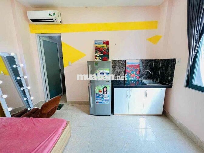 Cho thuê căn hộ Studio Cửa sổ Q4 gần ĐH Luật, ĐH Nguyễn Tất Thành