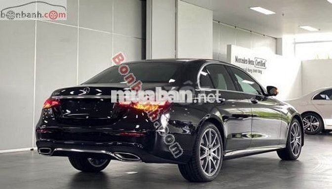 Mercedes Benz E class E300 AMG 2025