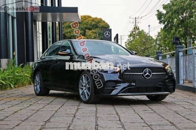 Mercedes Benz E class E300 AMG 2025