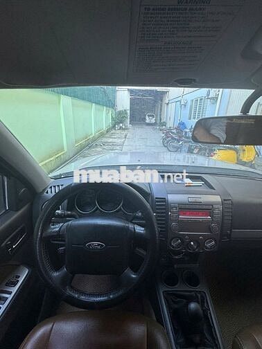 xe Ford Everest 2015  - 950000 km