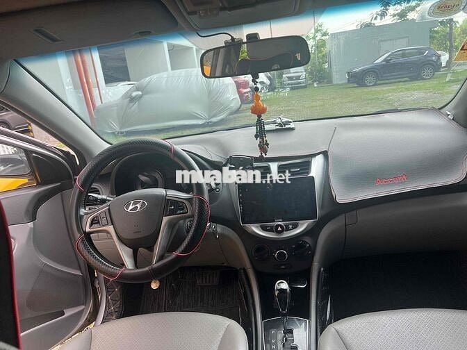 Hyundai Accent 2013 1.4 AT - 120000 km