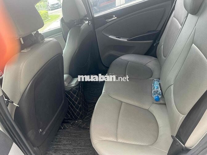 Hyundai Accent 2013 1.4 AT - 120000 km