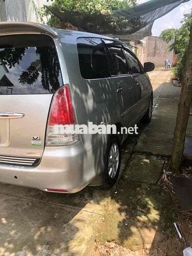 Toyota Innova 2008V- 121000 km