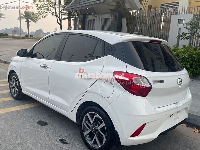 hyundai i10 sx 2022 bản đủ