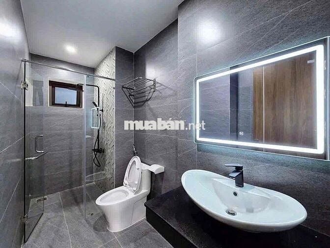 Cho thuê nhà mặt tiền kinh doanh 4x17 Trệt 3 lầu Khu VIP PHÚ NHUẬN