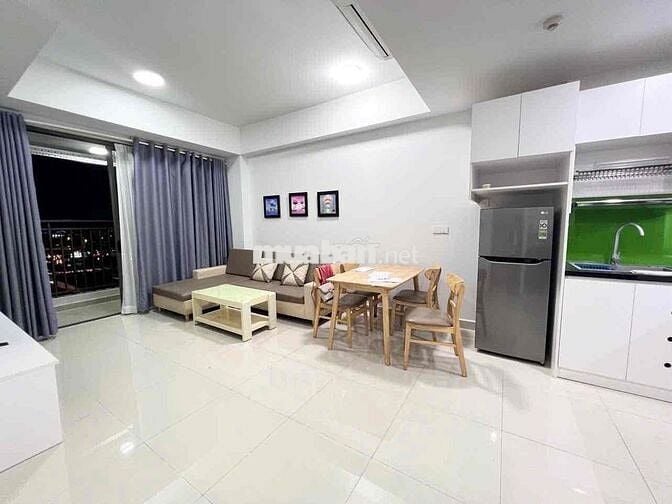Căn hộ cao cấp 1PN riêng sạch mới y hình gần sân bay Botanica Premier