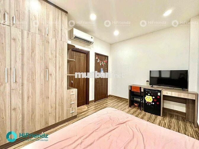 STUDIO GIÁ RẺ CỬA SỔ TRỜI THANG MÁY GẦN UEH Y DƯỢC CẦU NGUYỄN TRI P